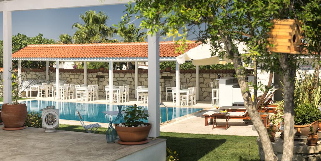 Vodina Hotel Alacati Kültér fotó